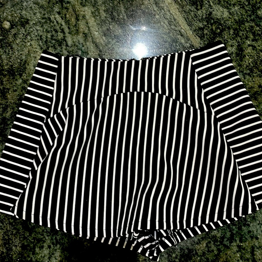 Rumor Boutique skort